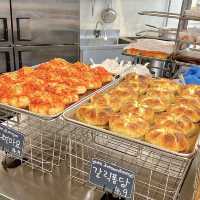 【韓国旅行🇰🇷/ソウル】韓国人で大行列のベーグル専門店🥯