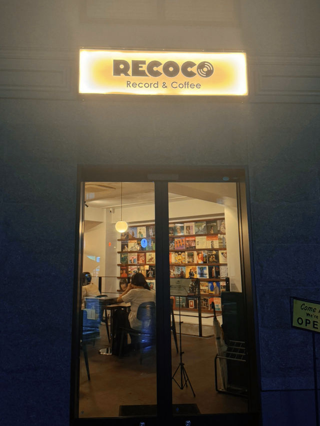 大人の夜デートで行きたい🤍recordが聴けるカフェ☺️🎧💿【東京都・渋谷】