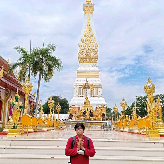 พระธาตุพนมฯ วัดดังนครพนม