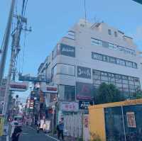 下北沢　商店街　古着屋
