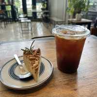 B R O S CAFE BOWIN 