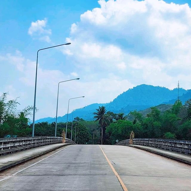 จุดชมวิวสะพานกอบแกบ