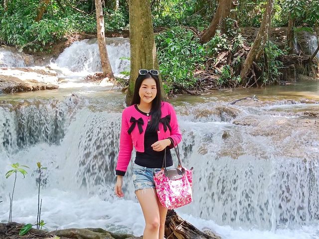 น้ำตกเกริงกระเวีย จ.กาญจนบุรี