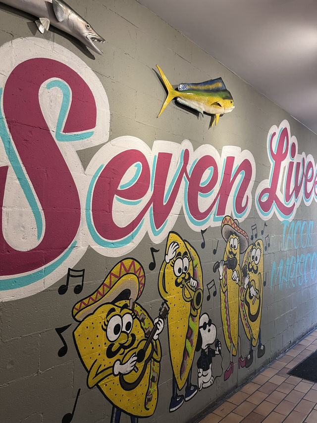 토론토에서 간단하지만 맛있게 한끼 먹고싶다면? 'Seven Lives Tacos y Mariscos'🇨🇦