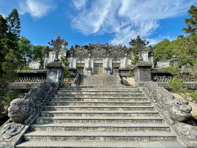 Mausoleum of Emperor Khai 