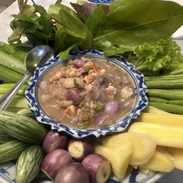 ตู้กับข้าว แลนด์มาร์กร้านอาหารภูเก็ต