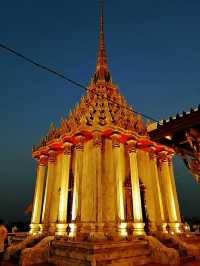 รอยพระพุทธบาทวัดเขาดีสลัก