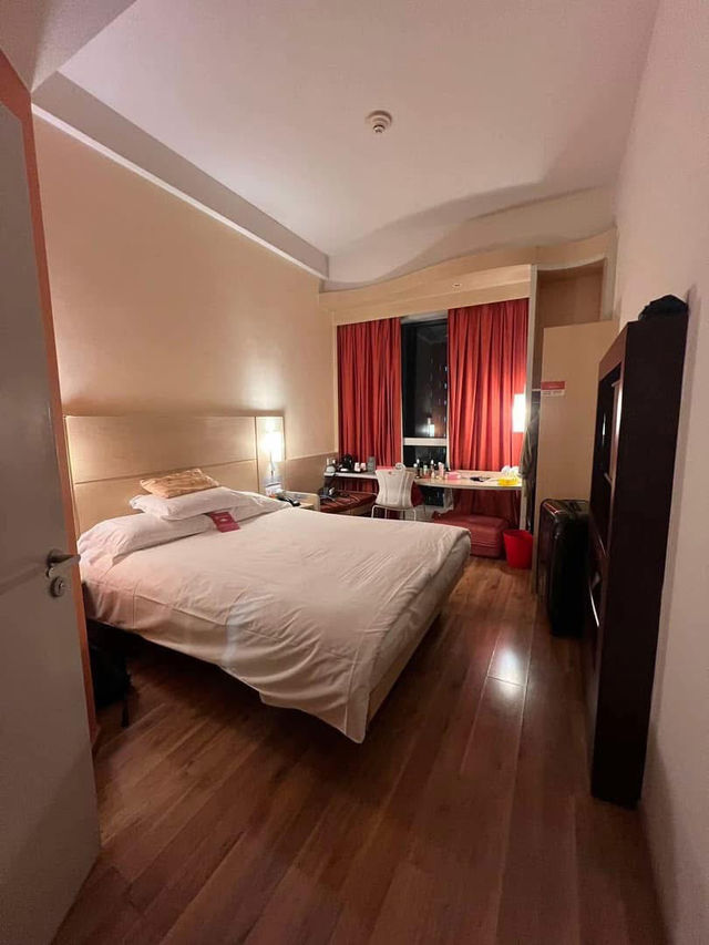 Ibis Hong Kong Central And Sheung Wan 🇭🇰