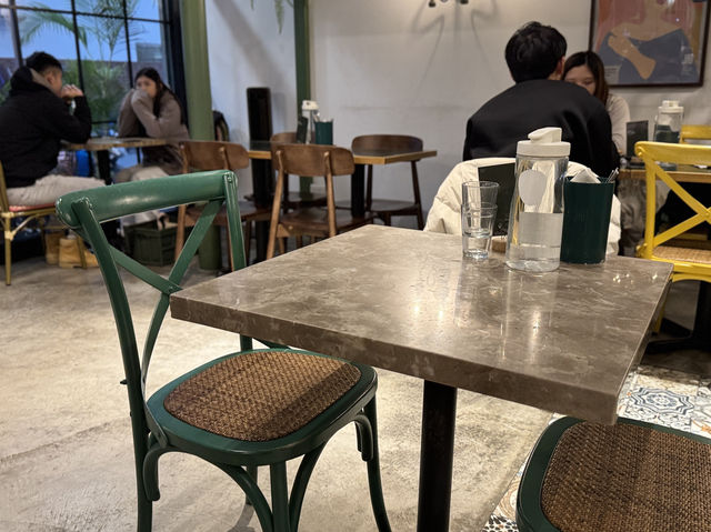 JAI宅 新竹巨城：美食と温もりの完璧な融合