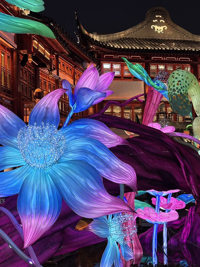 Yu Garden Comes Alive with CNY Festivities 2025