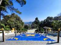 สถานที่เพื่อรำลึกบุคคลสำคัญ ของหมู่บ้านสันติคีรี