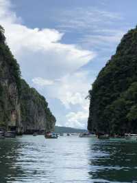 ล่องเรือหางยาวเที่ยวน้ำทะเลใสที่กระบี่ 🛶