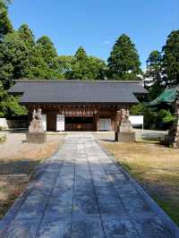 【山道を上がっていくと、突如現れる神秘的な絶景スポット】