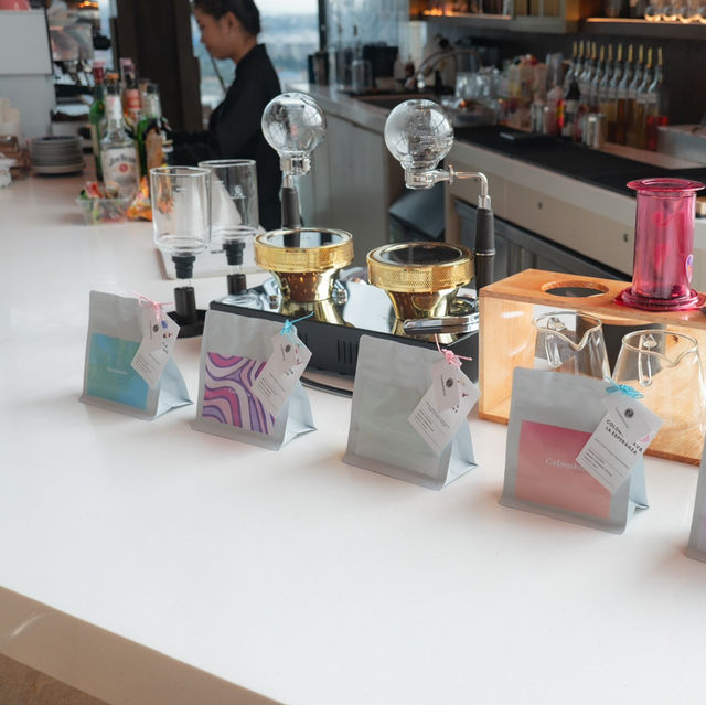 Fundamental – ห้องอาหารสุดชิค พร้อมวิวพาโนรามา