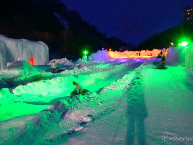 【北海道】北海道の夜景遺産！層雲峡温泉氷瀑まつり