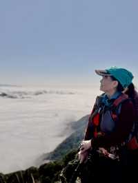 巧遇夢幻的斜射光及雲海在加里山