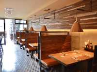 Juicy Burgers & Craft Beer at SMOKEHOUSE