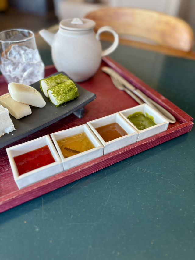 【韓国ソウル・三清洞】北村韓屋村の伝統的な雰囲気を楽しめる「o'sulloc TEA HOUSE 北村店」