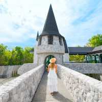 โฉมใหม่คาเฟ่สุดปราสาทอลังการ