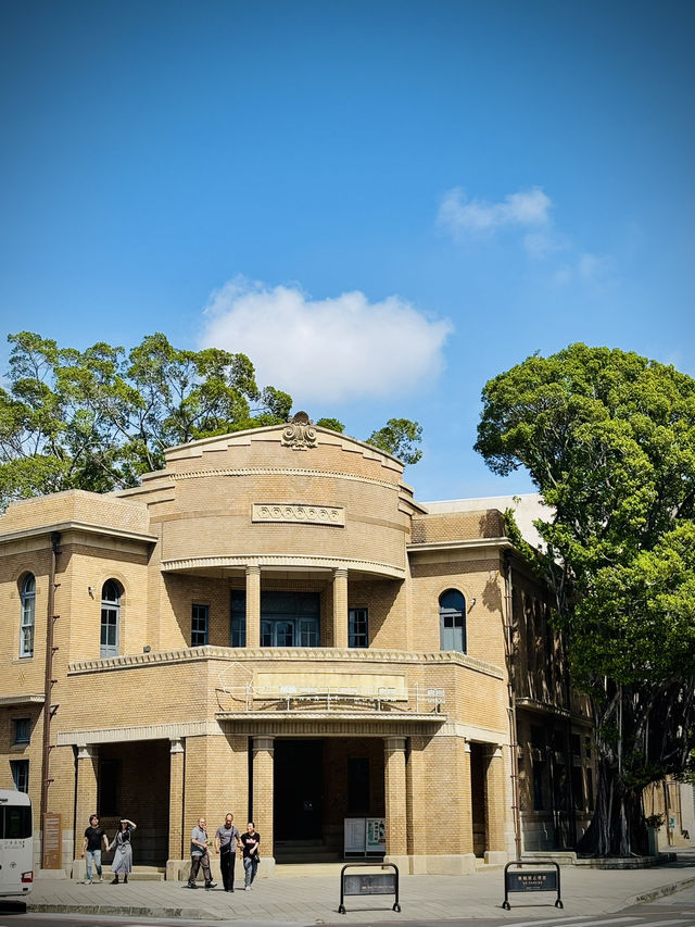 台南 美術一館🏛️，感受歷史與藝術的結合！✨