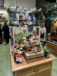 ジブリ好きは必見！大きなネコバスやトトロに会えるジブリグッズのショップ🤩🌿