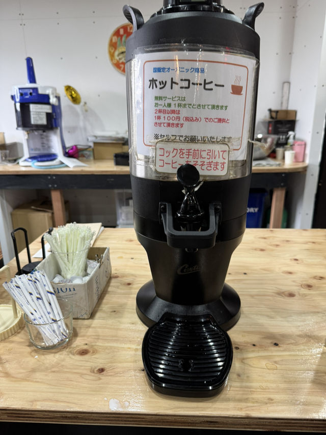 【福岡グルメ】焼きたてパンがたくさん並ぶ倉庫を改装した人気のベーカリー🍞