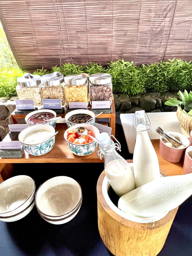 Breakfast buffet ที่โรงแรม Alila Ubud บาหลี