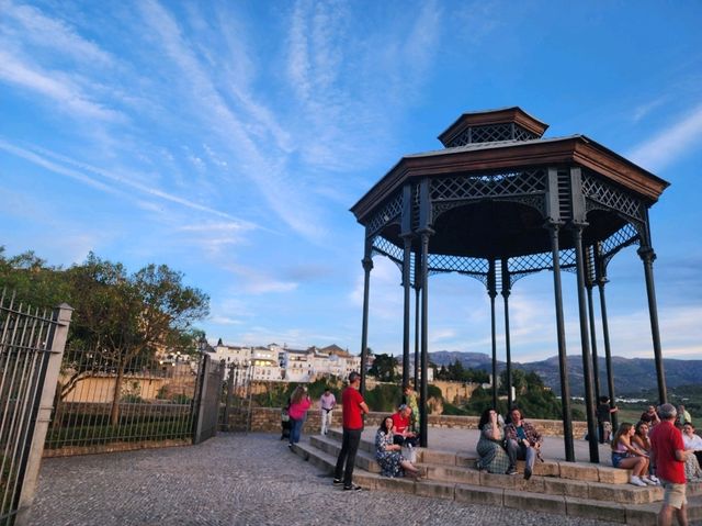 [🇪🇸ロンダ] 崖の上の街、ロンダの美しい風景と街並みを歩く