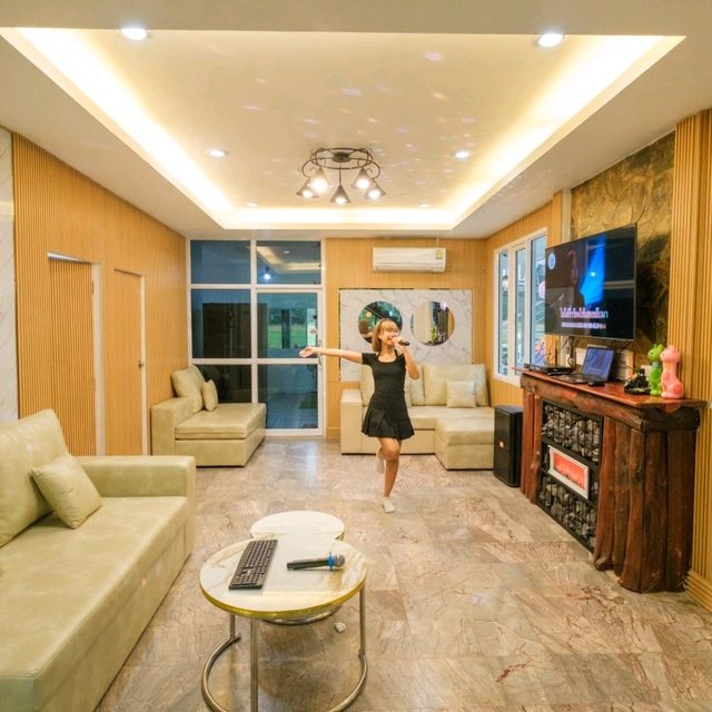  Bignice Pool Villa วิลล่าเขาใหญ่ สวย คอนเทนต์แน่น