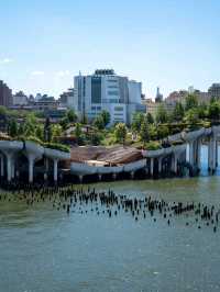 Little Island – 近未来デザインの浮かぶ公園