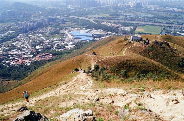 Fantastic Views of New Territories West at Kai Kung Leng