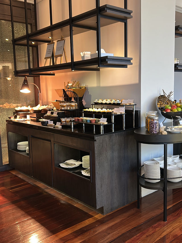 Living a hi-so stay at Grand Mercure Bangkok Atrium