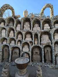 Step into a Fairy Tale : The Memesrizing Porcelain House in Tianjin.