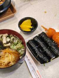 공항가는 길 간단한 끼니에 딱! 나드리김밥 홍대입구역점