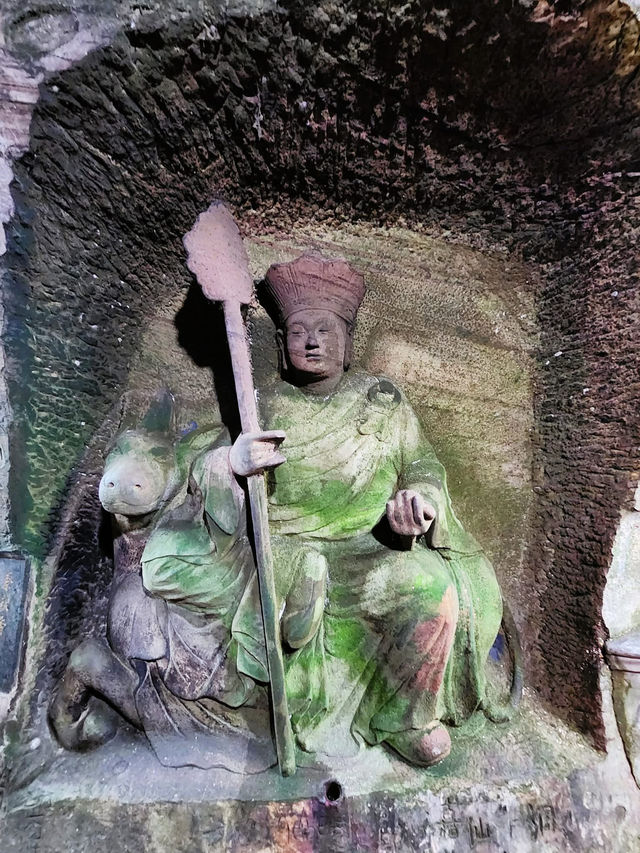 基隆仙洞巖尋仙人修道去