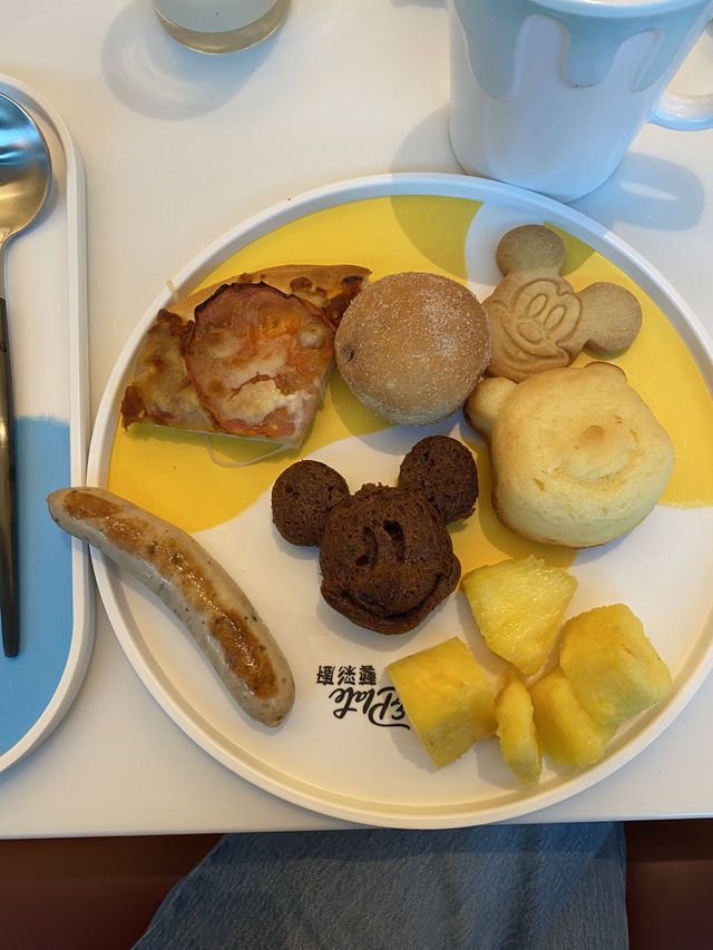 【香港🇭🇰ディズニー公式ホテル】Hollywood Hotel