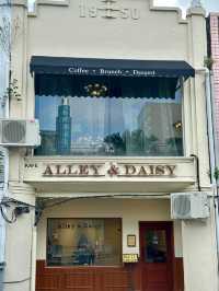 Alley & Daisy Café— European-inspired café