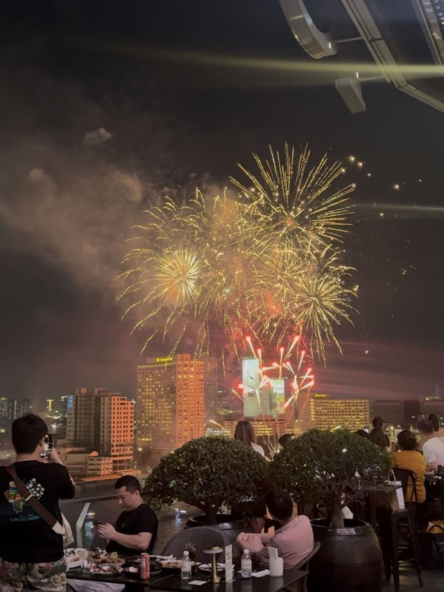วิวอลังการ ที่ Tasana Nakorn Terrace ICONSIAM