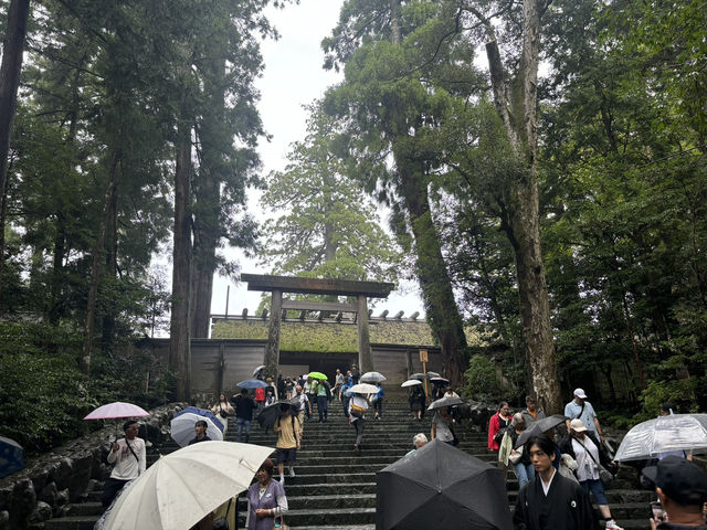 伊勢神宮：靈性與信仰的聖地⛩️✨