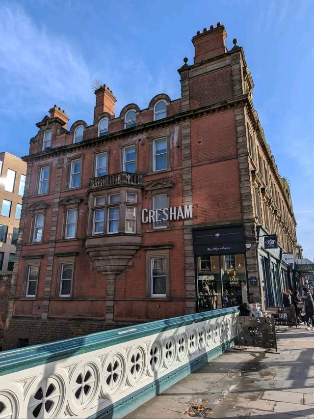 Nottingham Unveiled: Legends, Castles, and Creative Corners