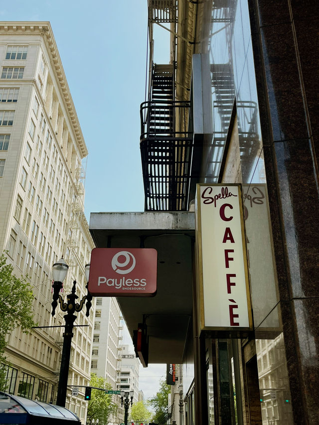 포틀랜드 카페 투어~ 작지만 맛있고 친절한 Spella Caffee!