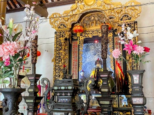 檳城 | 魯班古廟，祀奉木匠工藝之神的隱祕廟宇