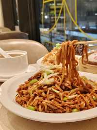 飲夜茶。去「飲茶Yum Cha」