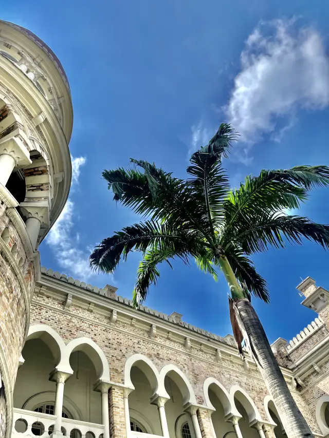 Merdeka Square: A Historic Landmark in Kuala Lumpur