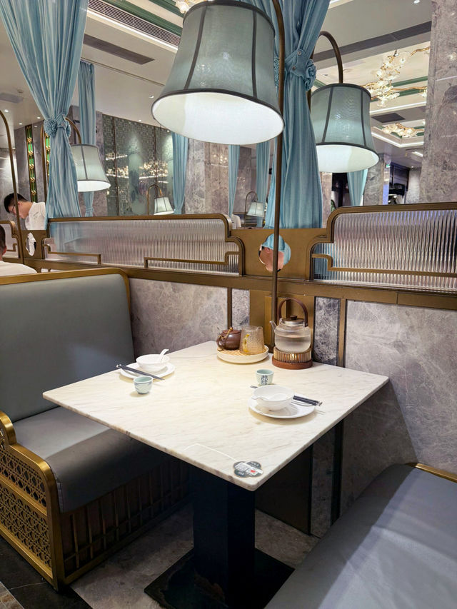 Delicious dim sum with great ambiance and service