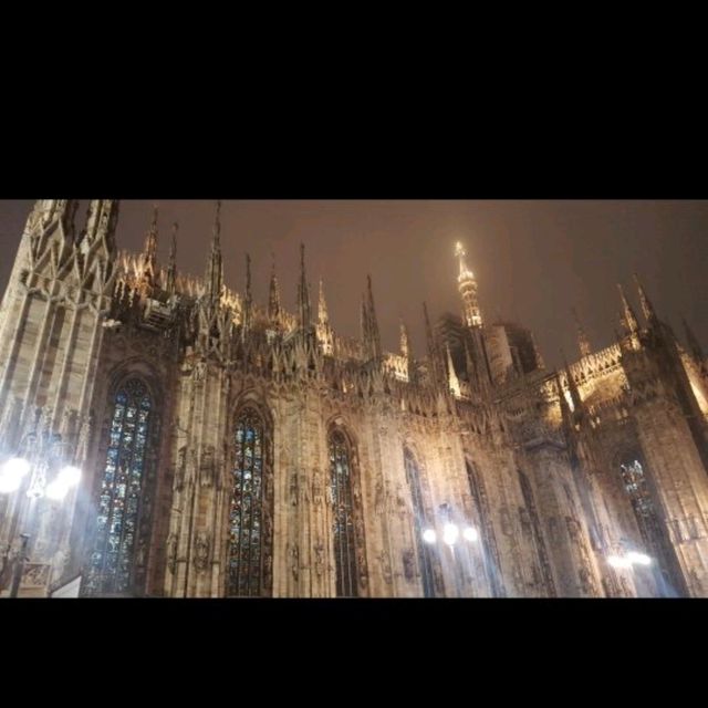 ミラノ大聖堂(ドゥオーモ)