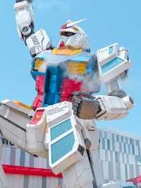 【大阪・万博】ミャクミャクを見守るガンダム様💙❤️
