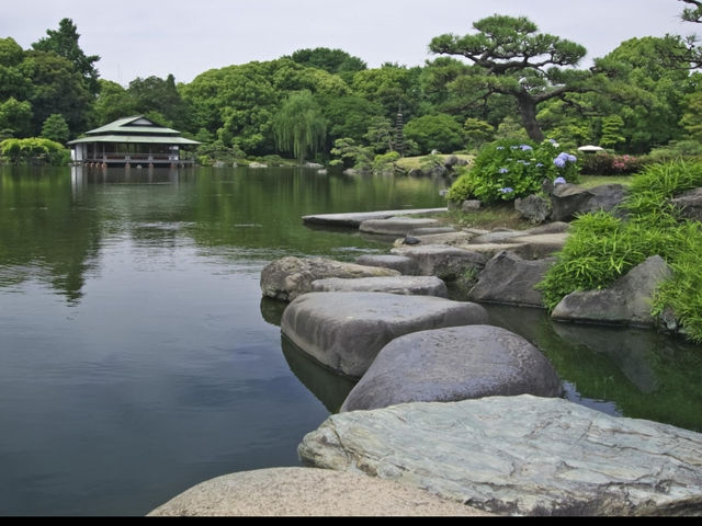 🍃【東京・清澄公園＆庭園（清澄庭園）】下町に息づく自然と歴史、静かな四季の贅沢パークステイ
