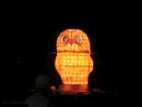 【三重県】夜空を飾る孔雀の舞「きほく燈籠祭」