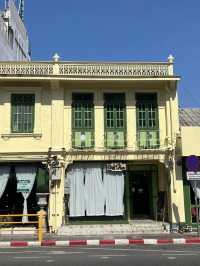 One Chun Café & Restaurant – Retro Charm and Bold Phuketian Flavours